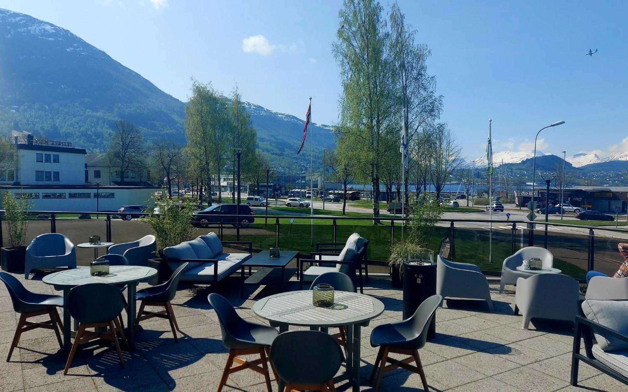 Havila Hotel Ivar Aasen Orsta Bagian luar foto